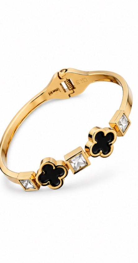 Black  Clover Bracelet